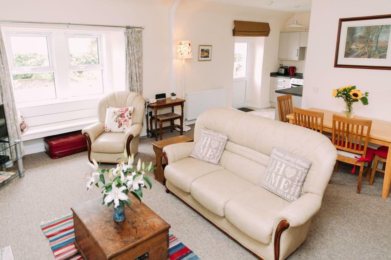 Incheoch Farm Cottage Kilry Exteriör bild